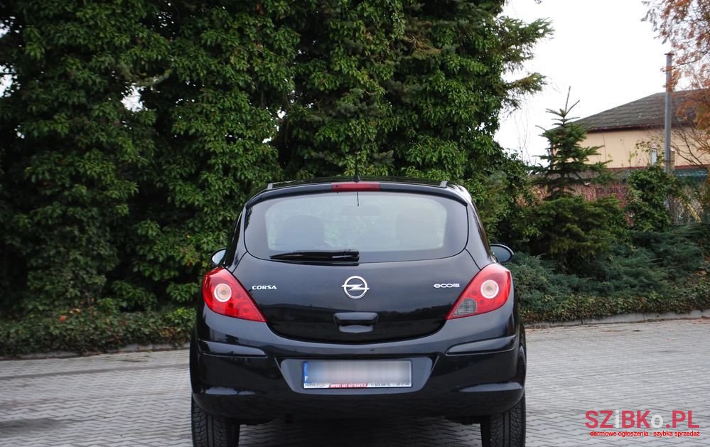 2013' Opel Corsa photo #6