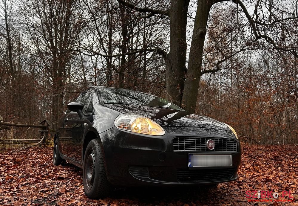 2009' Fiat Grande Punto 1.4 8V Start photo #1