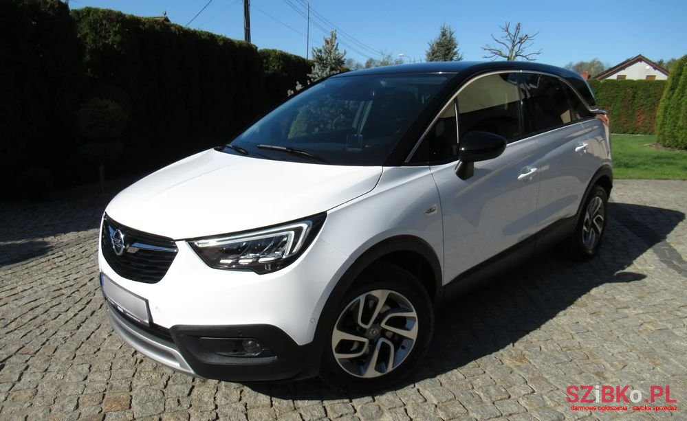 2017' Opel Crossland X photo #1