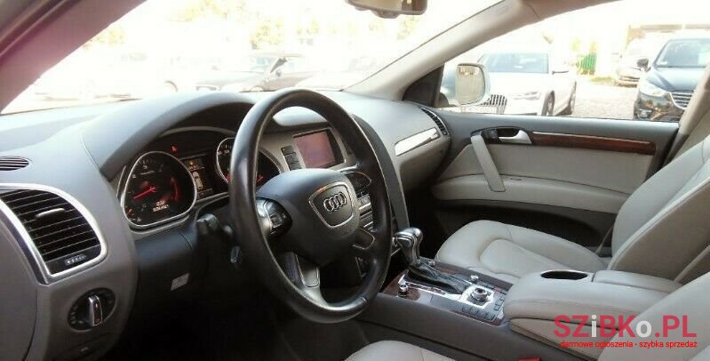 2013' Audi Q7 photo #3