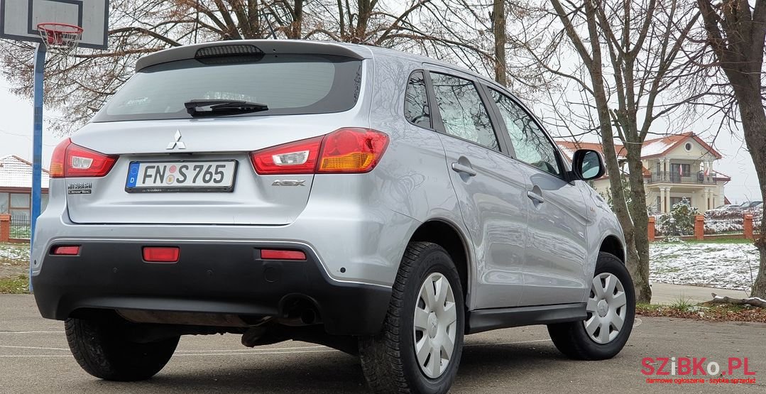 2011' Mitsubishi ASX photo #4