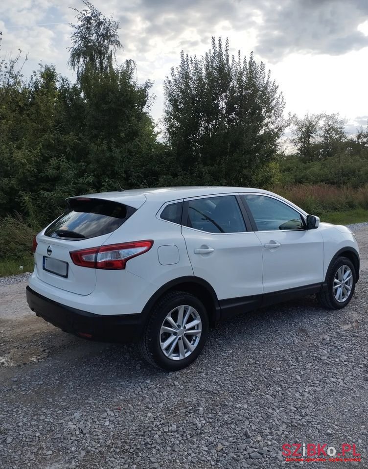 2015' Nissan Qashqai photo #6