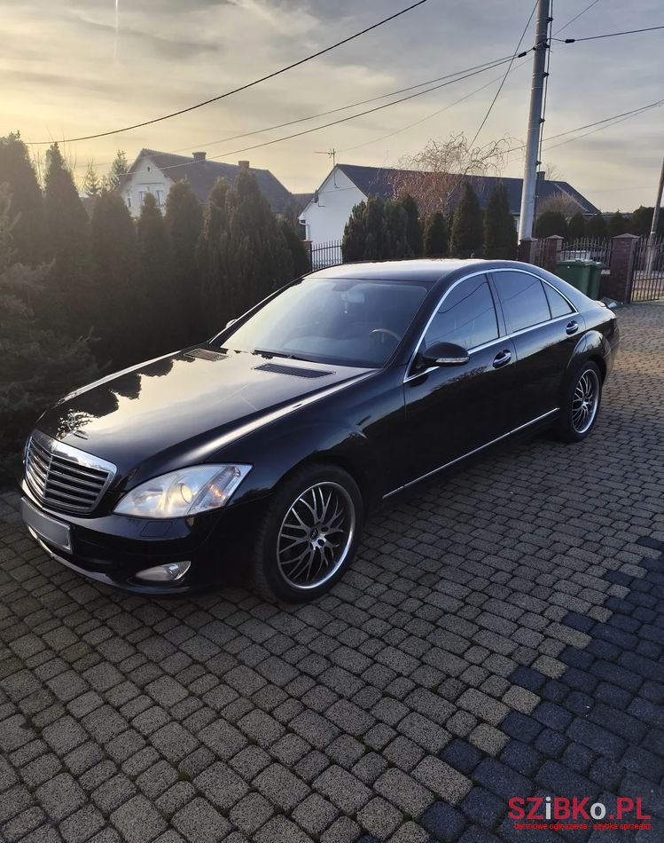 2008' Mercedes-Benz S-Class 320 photo #3