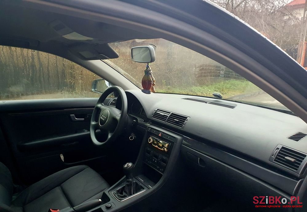 2004' Audi A4 2.0 photo #5