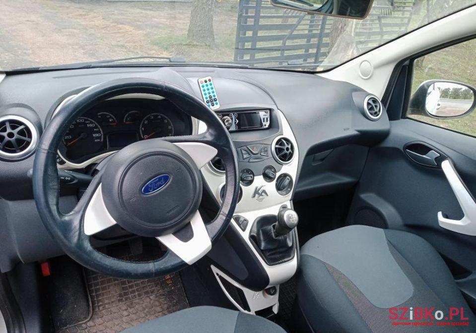 2010' Ford Ka photo #5