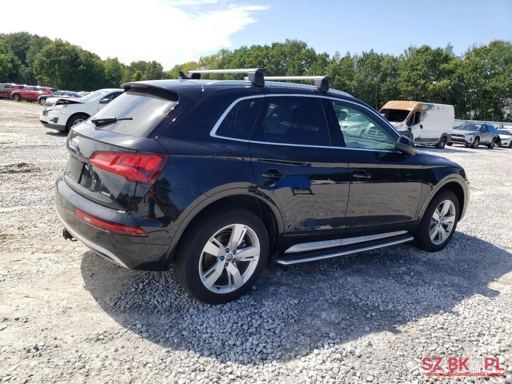 2019' Audi Q5 S Tronic photo #5