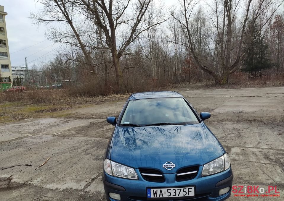 2001' Nissan Almera photo #1