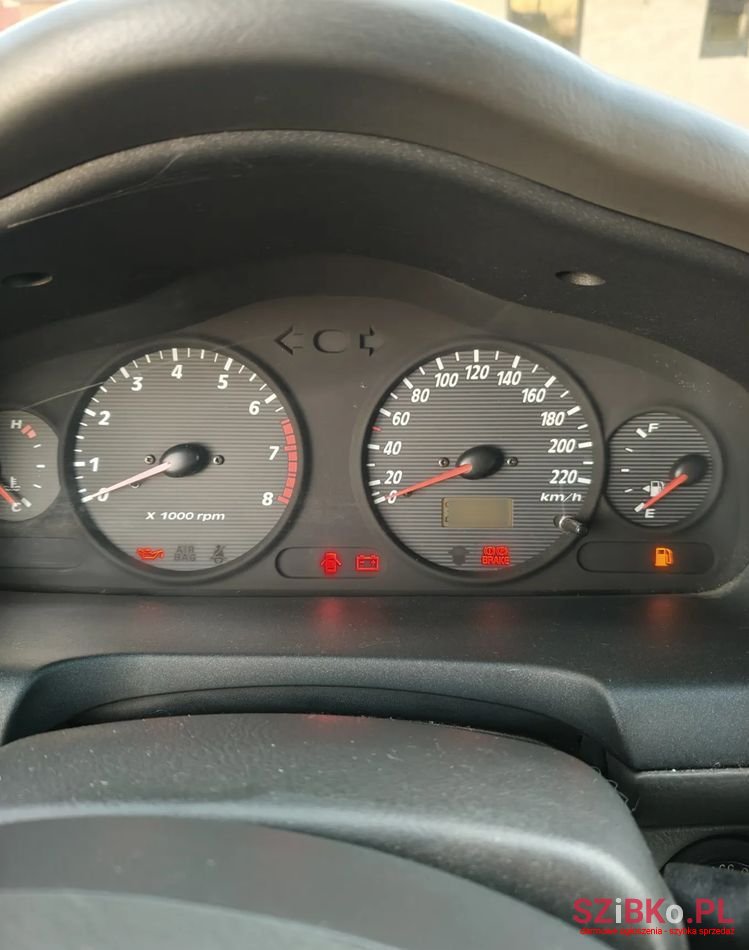 2004' Hyundai Santa Fe 2.4 Gls 2Wd photo #2