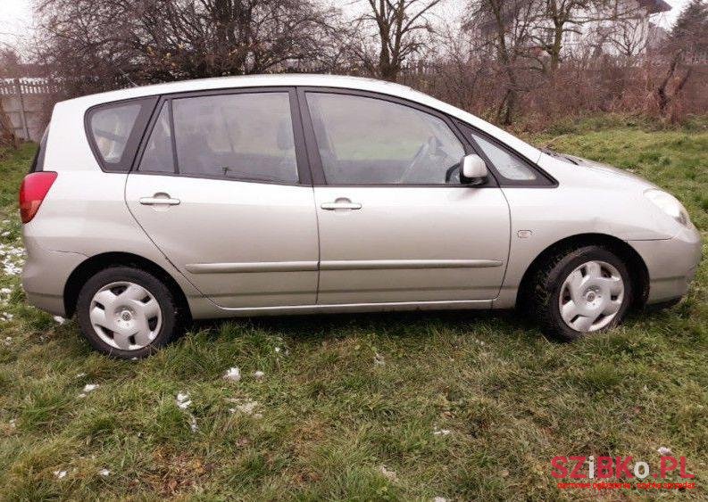 2002' Toyota Corolla photo #1