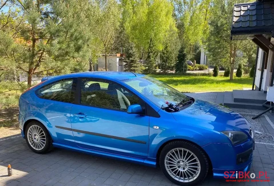 2005' Ford Focus photo #4