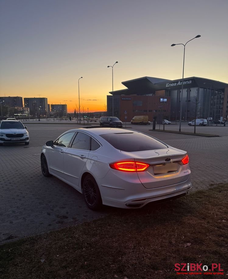 2018' Ford Mondeo 2.0 Hybrid Vignale photo #5
