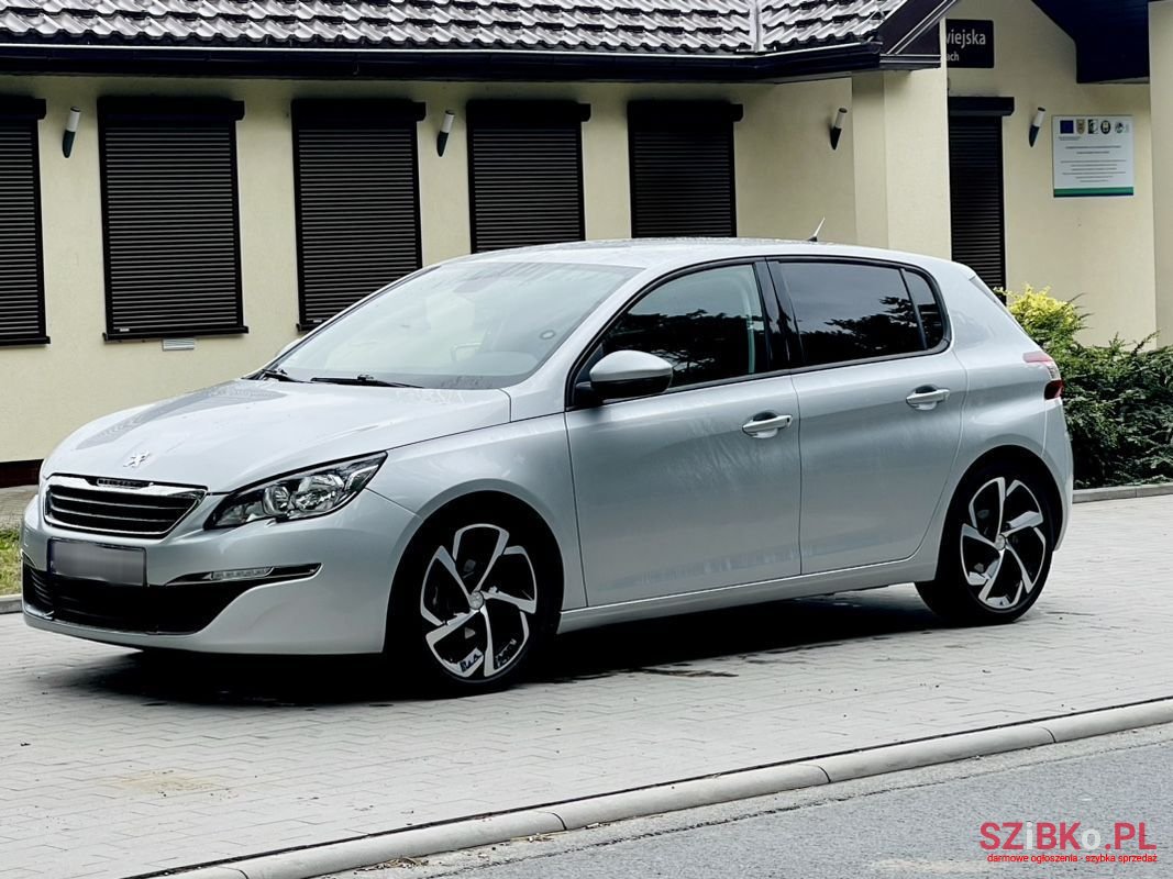 2014' Peugeot 308 photo #1