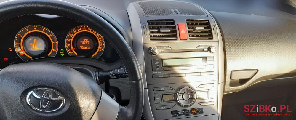 2008' Toyota Auris 1.6 Vvt-I Premium photo #5