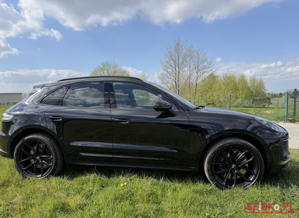 2024' Porsche Macan photo #3