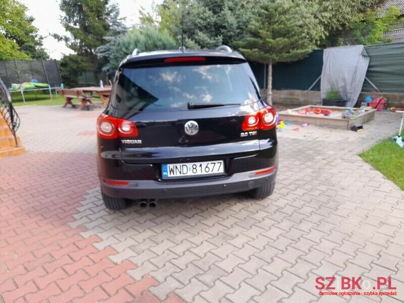 2009' Volkswagen Tiguan photo #4