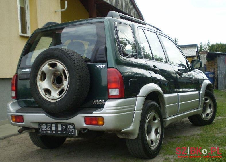 1999' Suzuki photo #2