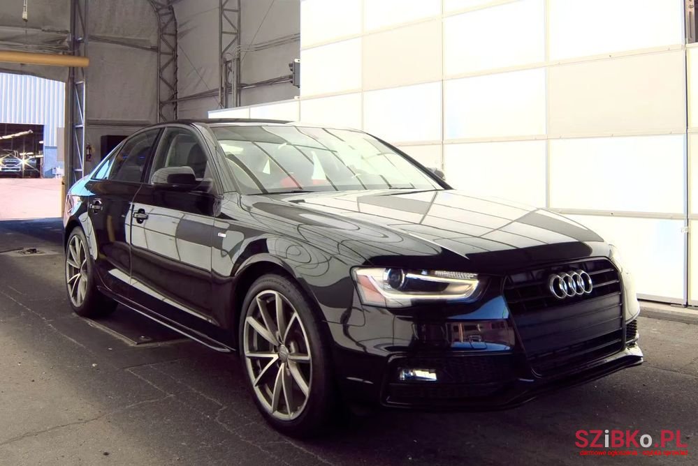 2016' Audi A4 Limousine photo #1