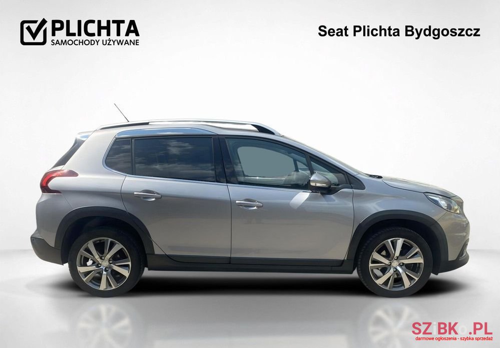 2019' Peugeot 2008 photo #6