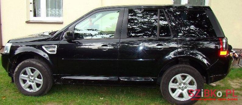 2011' Land Rover Freelander photo #1