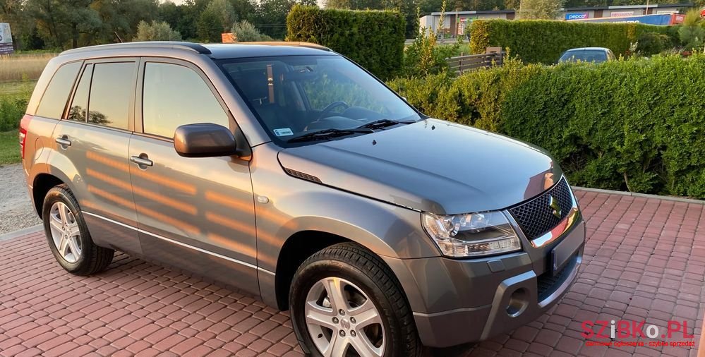 2007' Suzuki Grand Vitara photo #3
