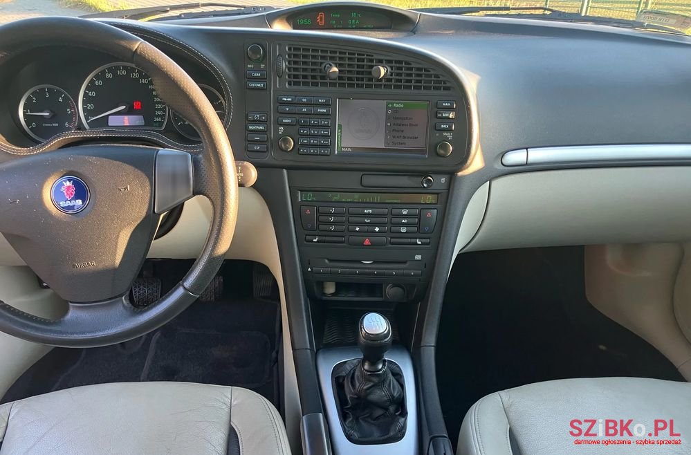 2005' Saab 9-3X photo #2