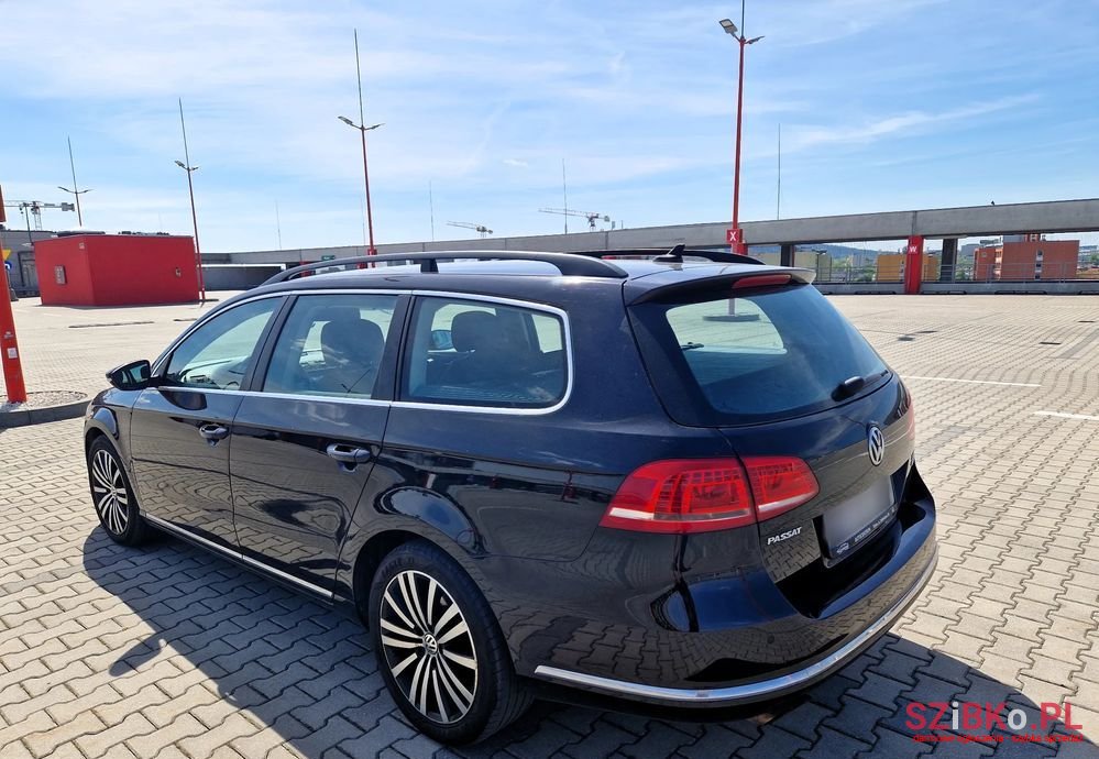 2014' Volkswagen Passat photo #4