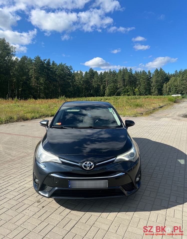 2016' Toyota Avensis 2.0 Prestige Ms photo #2