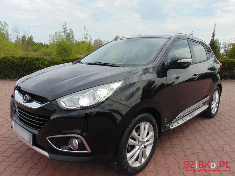 2012' Hyundai ix35 2.0 Premium 2Wd photo #3
