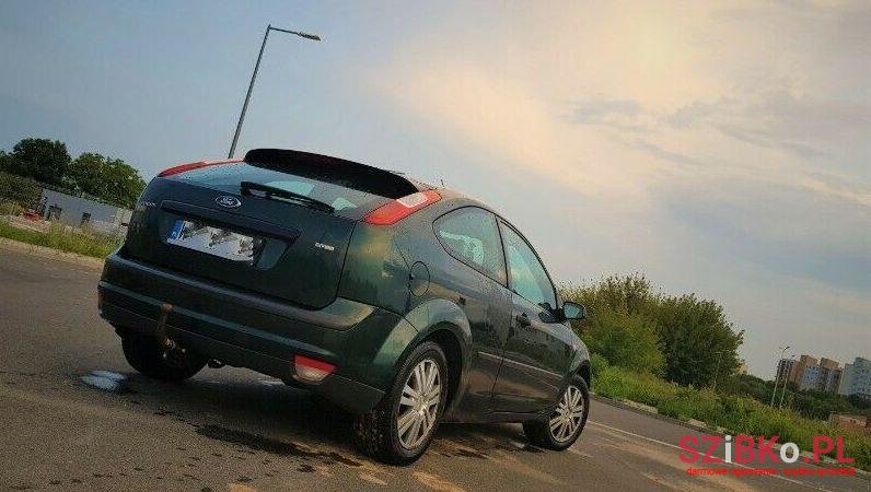 2005' Ford Focus photo #3