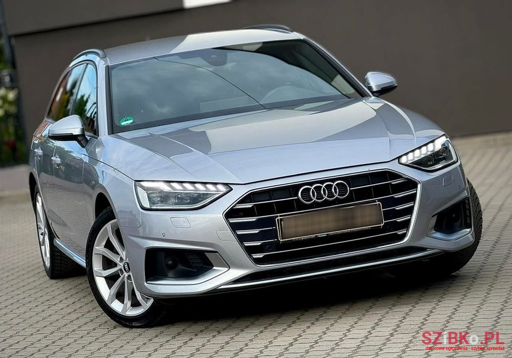 2021' Audi A4 Avant photo #1