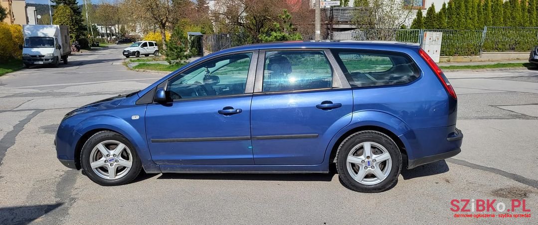 2005' Ford Focus photo #4