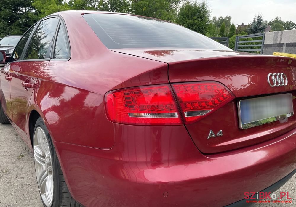 2011' Audi A4 1.8 Tfsi photo #2