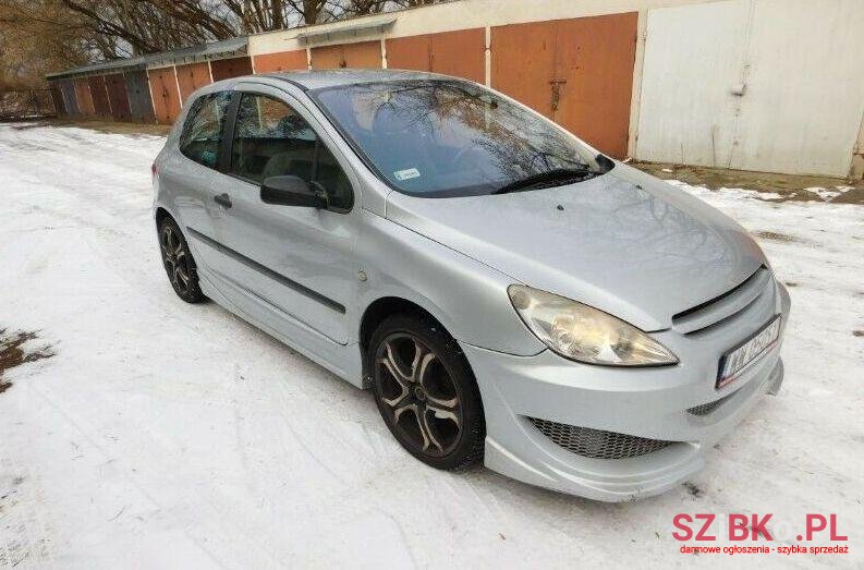 2001' Peugeot 307 photo #1