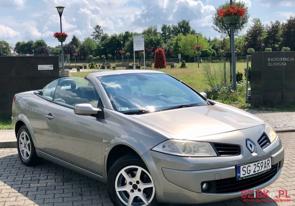 2007' Renault Megane photo #3