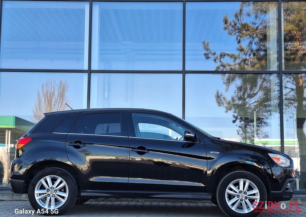 2012' Mitsubishi ASX 1.6 2Wd Edition photo #4