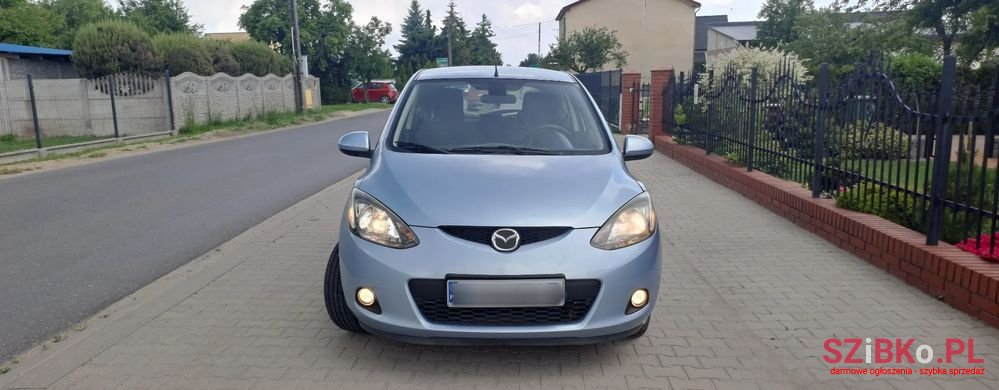 2008' Mazda 2 1.3 Sport Impression photo #1