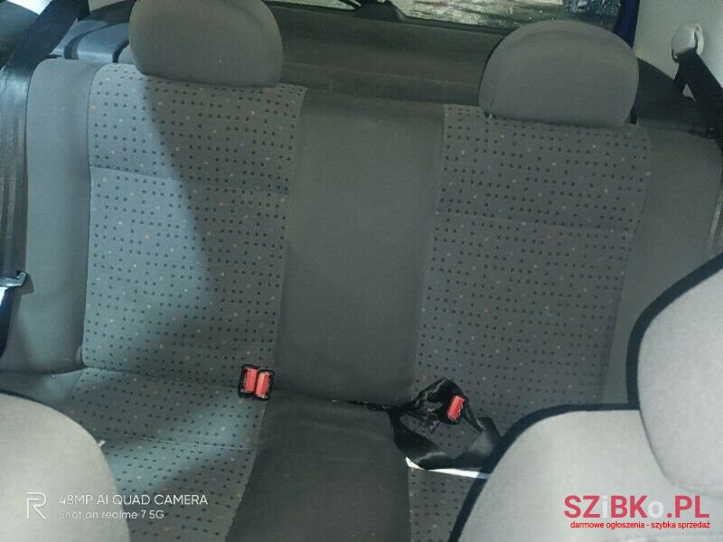 2000' Volkswagen Polo photo #2