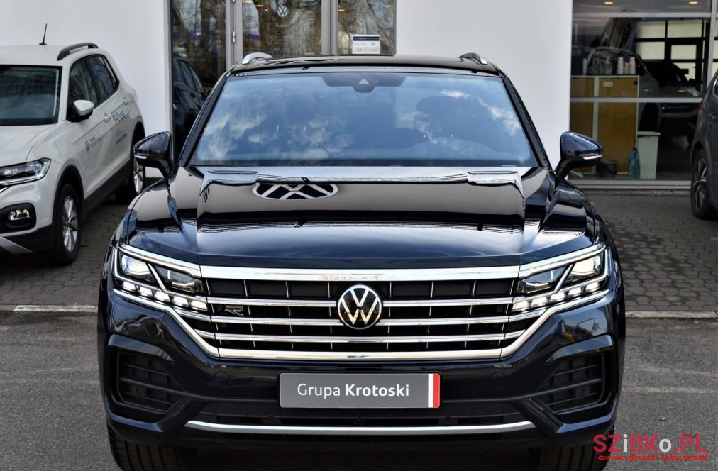 2023' Volkswagen Touareg For Sale Warsaw, Poland