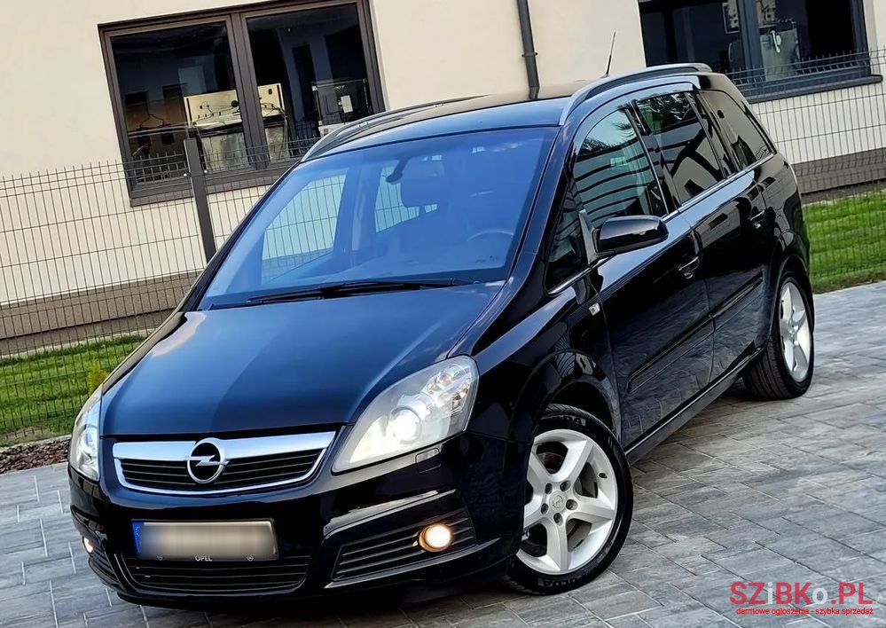 2006' Opel Zafira Sport photo #2