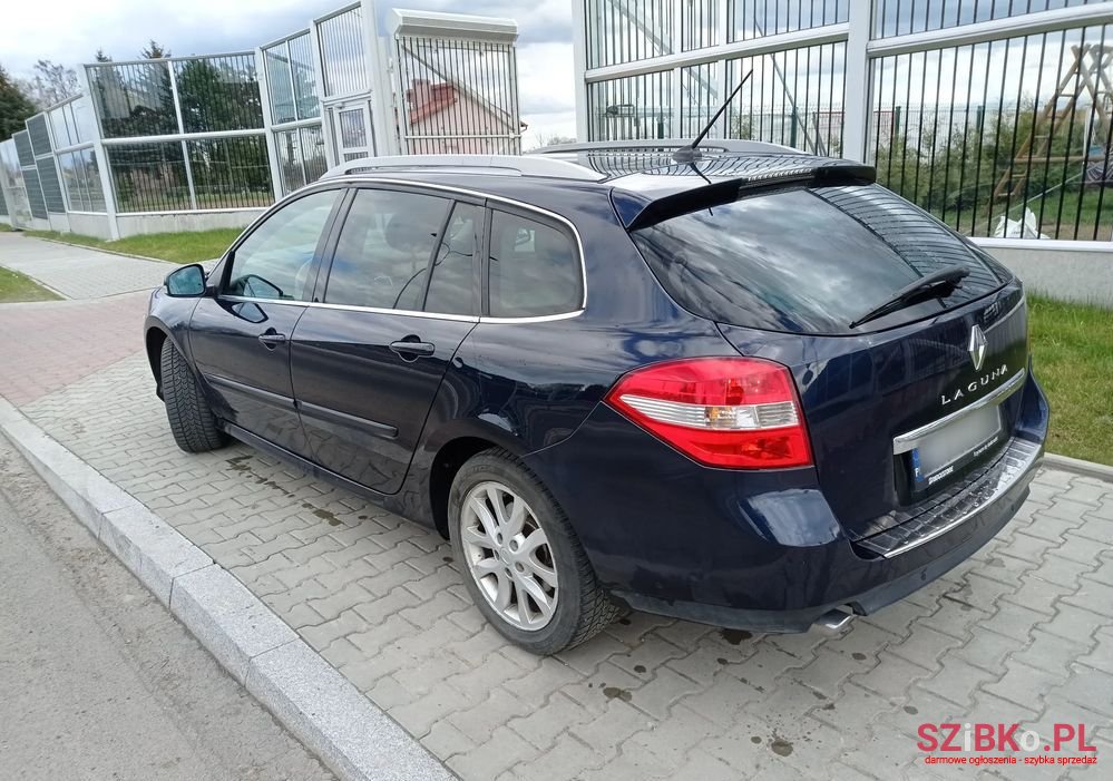 2008' Renault Laguna 2.0 Dci Initiale photo #4