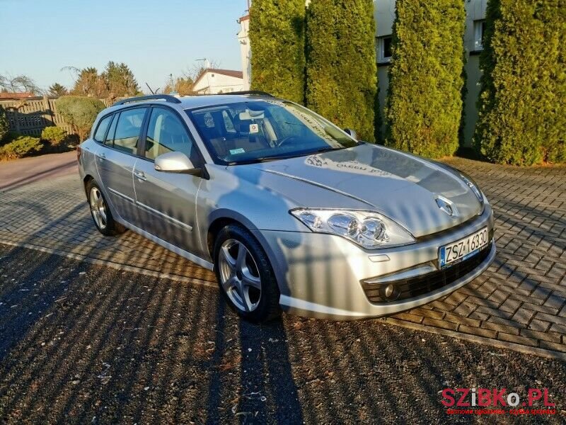 2008' Renault Laguna photo #3