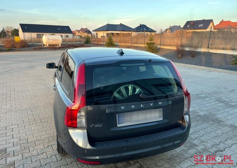 2008' Volvo V50 photo #5