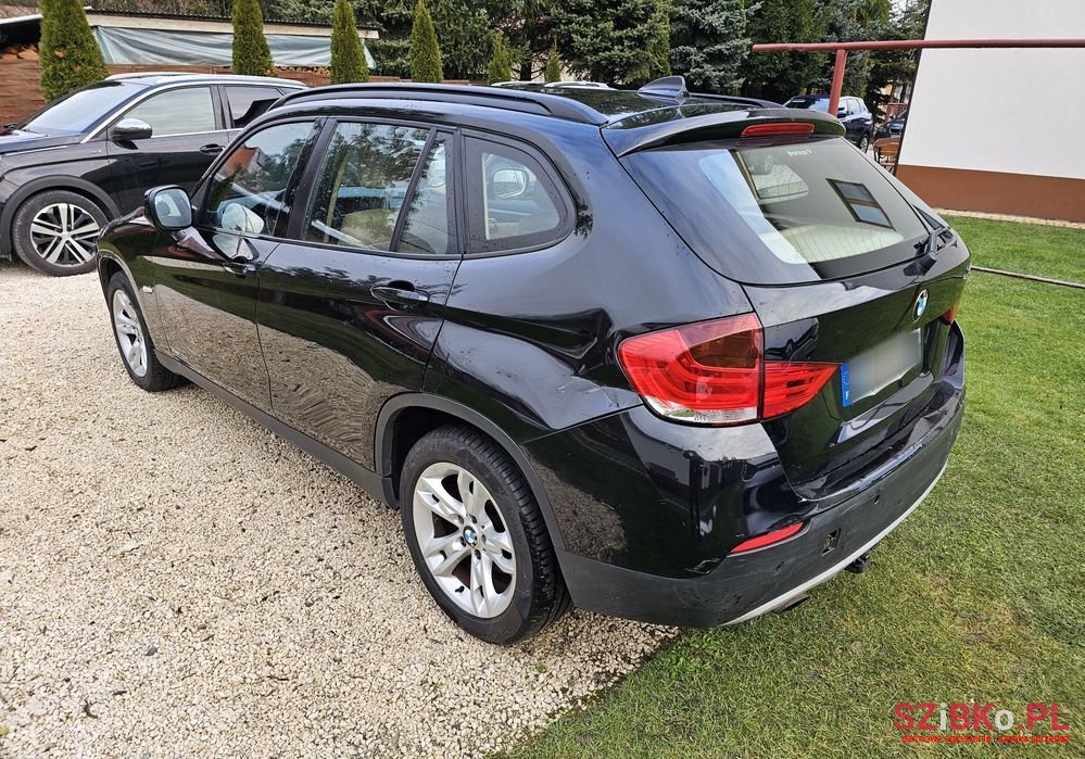 2011' BMW X1 Xdrive20D photo #5