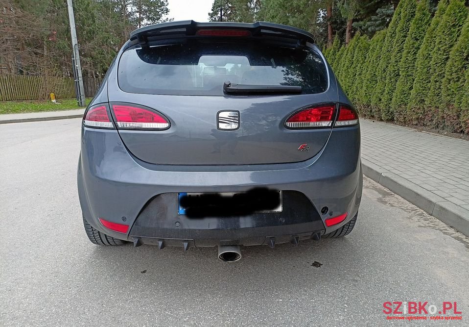 2007' SEAT Leon photo #4
