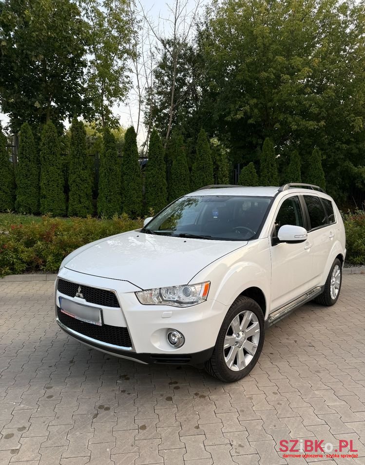 2012' Mitsubishi Outlander 2.0 Intense + 2Wd Eu5 photo #1