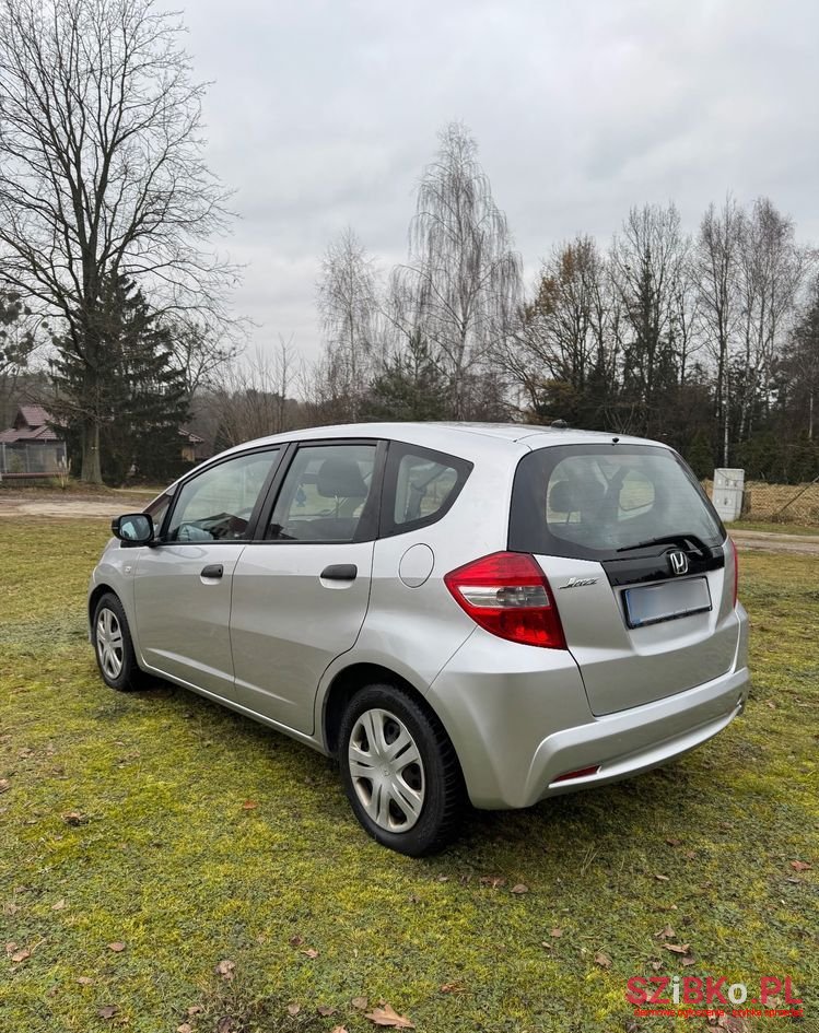 2013' Honda Jazz photo #4