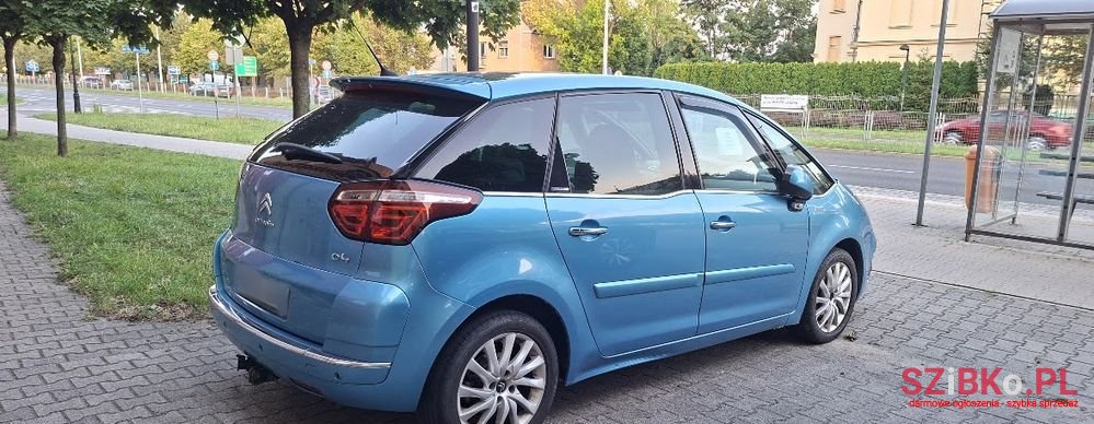 2011' Citroen C4 Picasso 2.0 Hdi Exclusive photo #4