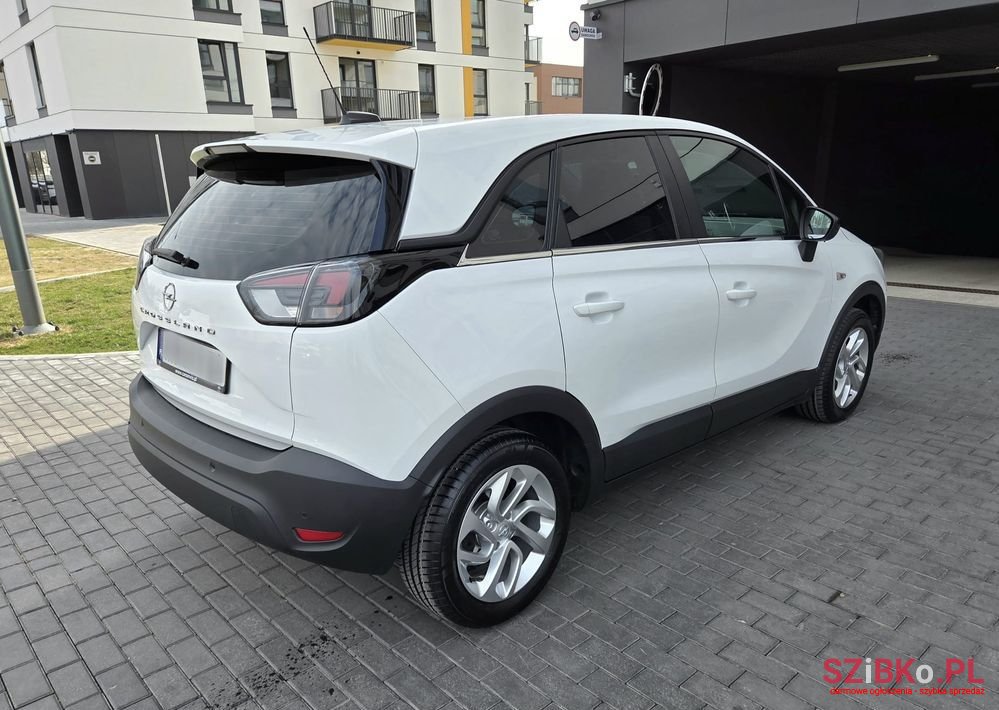 2022' Opel Crossland photo #3