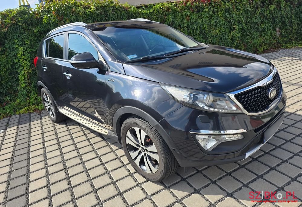 2012' Kia Sportage photo #2