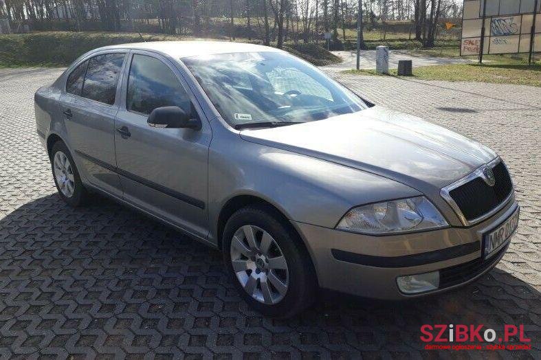 2007' Skoda Octavia photo #1